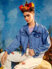 Frida Kahlo X SHEIN 女式角色印花翻蓋細節扣子丹寧外套 - 中等水洗藍 - 查看 4