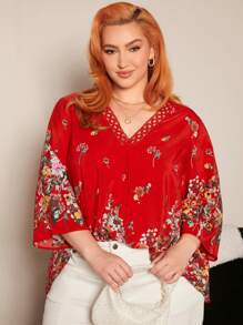 SHEIN CURVE+ Women's Plus Size Floral Printed V-neck Shirt With Lace Splicing And Weaved Belt - Red - View 3