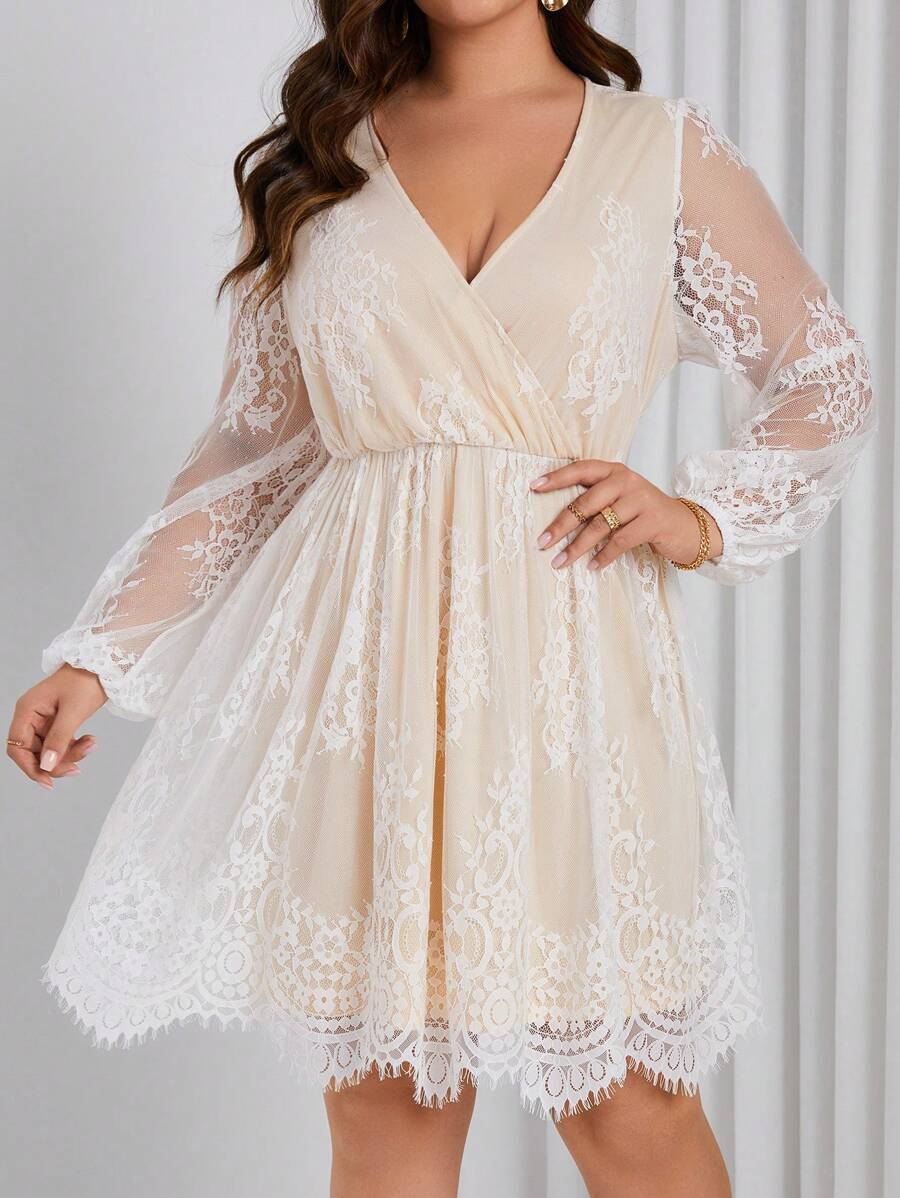 SHEIN Privé 大尺碼蕾絲網紗燈籠袖禮服 - 杏色 - 查看 1