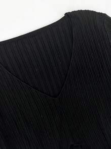 SHEIN Unity Conjunto de jersey asimétrico de cuello en V negro y pantalones de punto - Negro - Ver 4