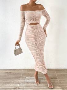 Chiquease 純色露肩腰部鏤空荷葉邊洋裝 - 杏色 - 查看 2