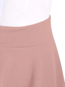 SHEIN Qutie 大尺寸純色裙