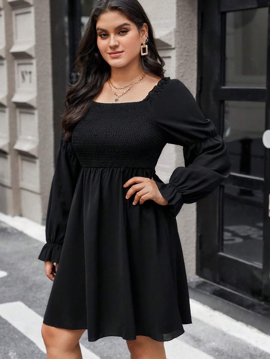 SHEIN Franclia 女式大碼方領喇叭袖連衣裙 - 黑色 - 查看 1