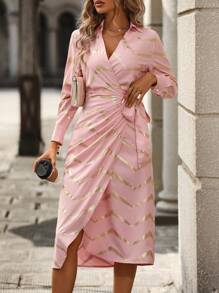 SHEIN Clasi Vestido Estilo Cruzado Con Diseño De Rayas Onduladas Anudadas - Rosa - Ver 4