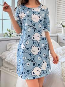 Vestido de pijama con estampado de dibujos animados