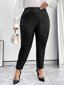 SHEIN Privé Plus Size Women's Elastic Waist Snake Print Tapered Pants - Black - View 4