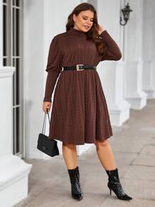 SHEIN Clasi 大尺碼女式絞花針織立領連身裙 - 棕色 - 查看 4