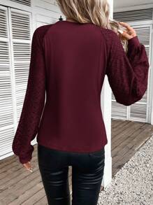 SHEIN Frenchy Maglietta Con Pieghe E Ricamo Di Pizzo Per Donna - Bordò - Visualizzare 2