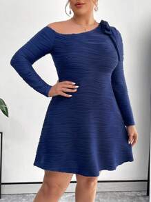 SHEIN Privé 大尺碼女式紋理面料一字肩連身裙 - 藏蓝色 - 查看 3