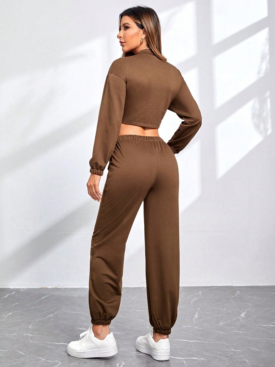 Women's Solid Color Cross Wrap Short Cut Casual Sports Outfit