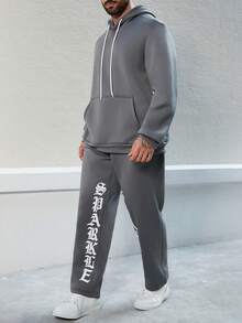 Manfinity Homme 男士加大碼帶字母印花和束口的連帽衫和運動長褲套裝 - 灰色 - 查看 6