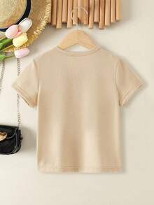 SHEIN 小女孩可愛貓咪標語印花短袖 T 卹