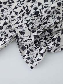 SHEIN LUNE 女式加大碼綁帶領口花卉印花上衣 - 黑與白 - 查看 4