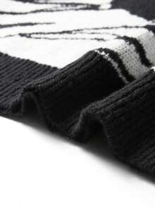 Manfinity Hypemode Men Plus Size Letter Crew Neck Loose Sweater - Black and White - View 6