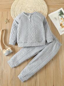 SHEIN Toddler Boys' Solid Color Texture Raglan Sleeve Sweater And Pants Set - Grey - View 1