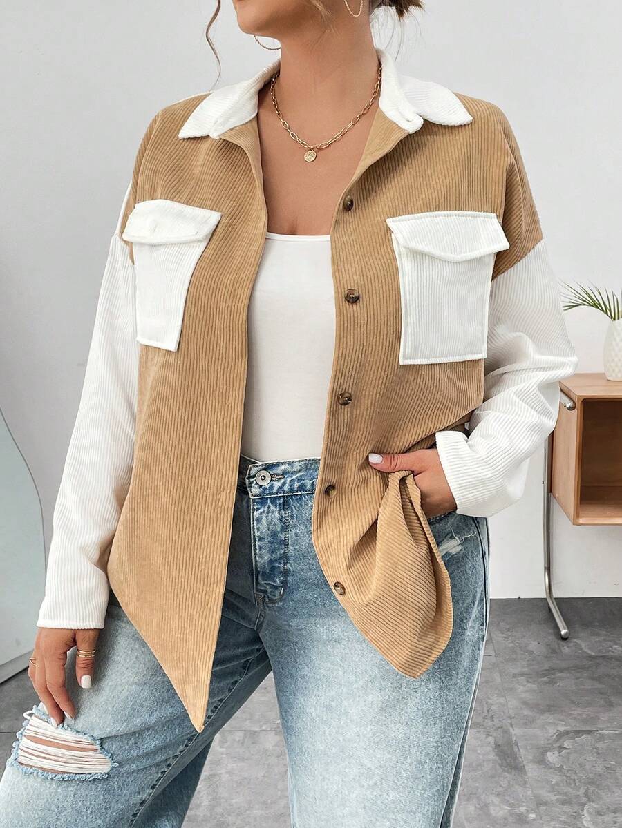 SHEIN Essnce Kích thước lớn Của phụ nữ Khối màu Trang phục làm việc Áo sơ mi Với Túi - Màu Khaki - Xem 1