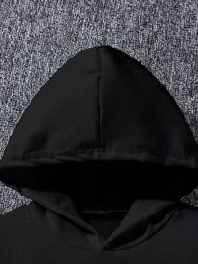SHEIN 少女休闲可爱街头风卫衣，卡通人像印花 - 黑色 - 查看 4