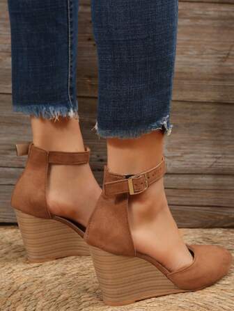 Women's Brown Buckle Strap Wedge Heel Platform Sole Sandals