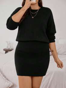 SHEIN LUNE 大尺碼女款純色修身毛衣連身裙 - 黑色 - 查看 1