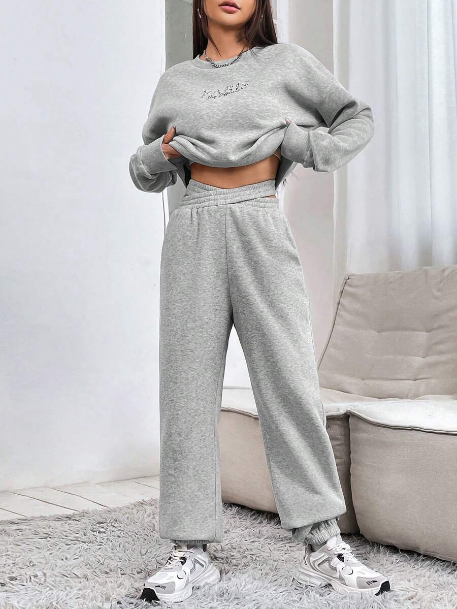 SHEIN Essnce 女字母印花抓絨運動衫和運動褲兩件套 - 淺灰色 - 查看 1