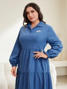 Mulvari Große Größen Einfarbige Kleid Mit Chinesischen Knöpfen, Laternenärmel Und Gerüschten Saum