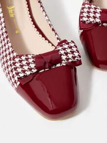 SheIn MOD 女格紋細部平底鞋 - 酒紅色 - 查看 4