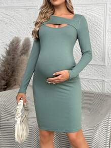 SHEIN Maternity Solid Color Hollow Out Dress