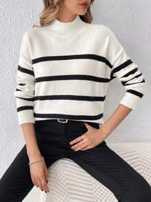 SHEIN Frenchy 條紋半高領毛衣 - 杏色 - 查看 1