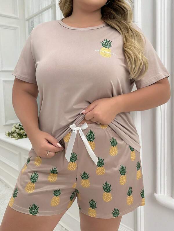 Women's Pineapple Printed Short Sleeve Tee And Shorts Pajama Set
