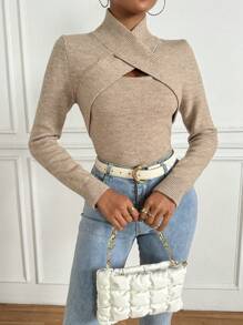 SHEIN Essnce 純色十字裹身立領鏤空毛衣 - 卡其色 - 查看 6