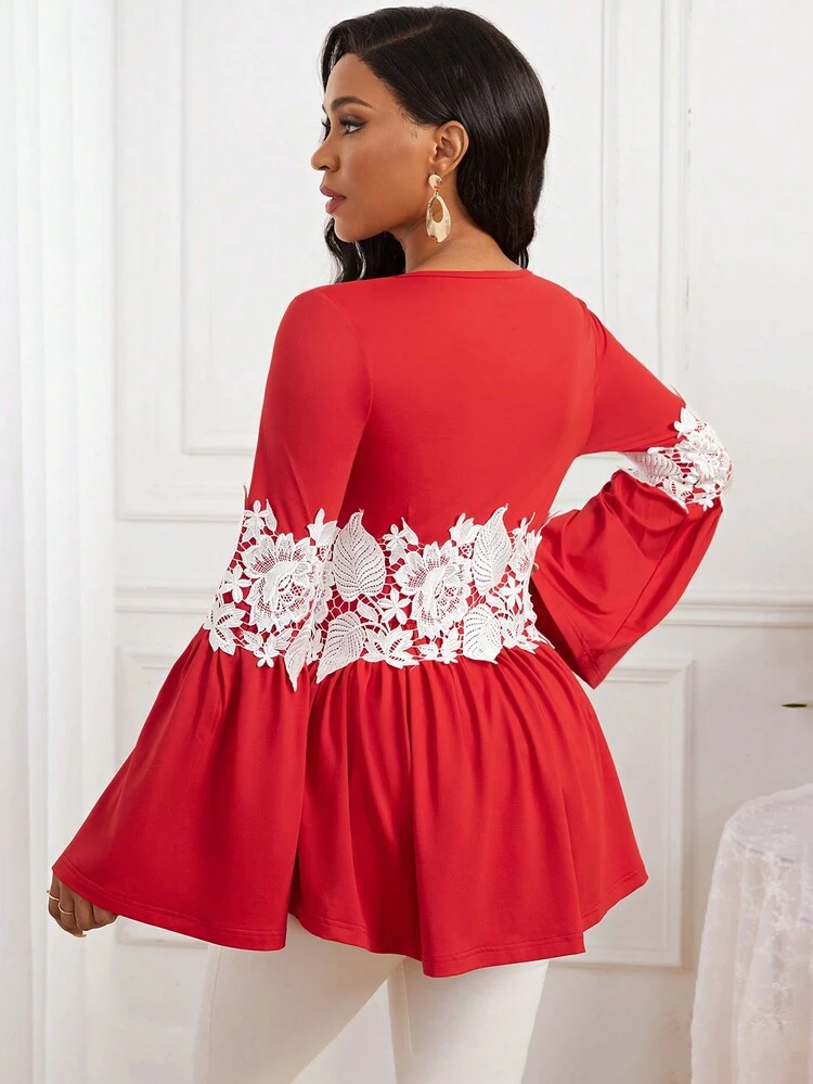 Women's Floral Embroidered Patch Round Neck Bell Sleeve T-shirt