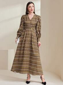 Modelyn 幾何圖案交叉領主教袖連身裙