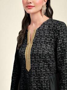 Al Najma 女式缺口领拼布织带提花连衣裙，端庄