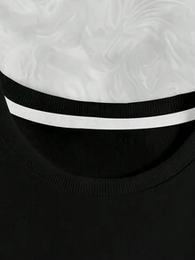 INAWLY Women's Crown Pattern Loose Fit Round Neck Sweatshirt - Black - View 4