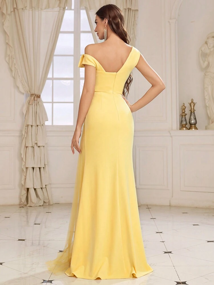 Women's Asymmetrical Neckline High Slit Evening Party Dress