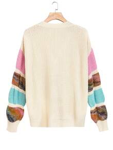 SHEIN LUNE 大尺碼兩色v領針織衫 - 彩色 - 查看 2