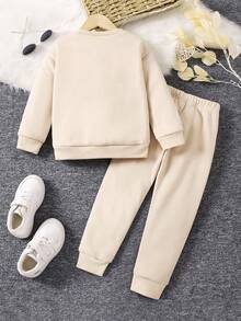 SHEIN Bé gái Tim Mô hình Giải trí Áo nỉ Và Quần Bộ - Màu be - Xem 2