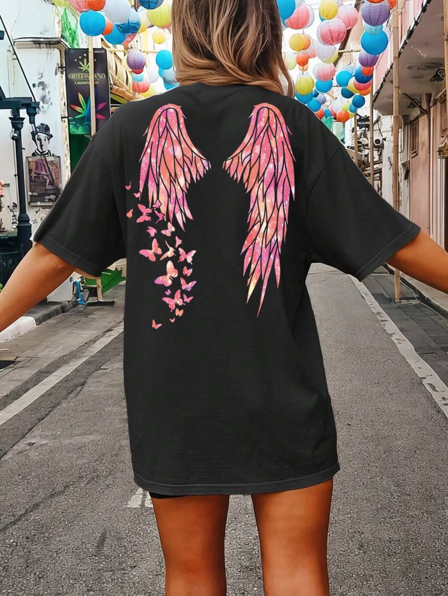 Calvaya 女士加大尺碼翅膀和蝴蝶印花t恤 - 黑色 - 查看 1