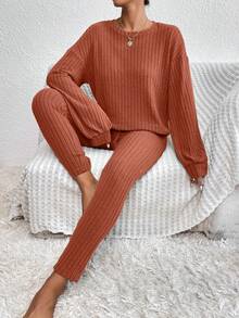 SHEIN Frenchy Quý cô Màu thuần Vòng cổ Thả vai Áo thun Và Quần Hai chiếc Bộ - màu nâu - Xem 4