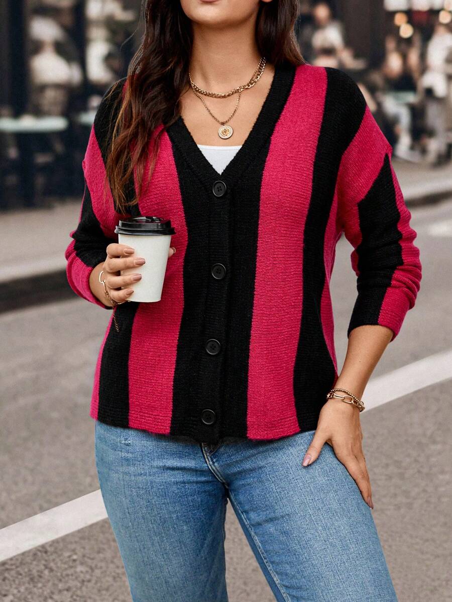 SHEIN LUNE Cardigan Tricoté Rayé À Blocs De Couleurs De Grande Taille Pour Femmes Avec Bouton Sur Le Devant - Multicolore - Voir 1