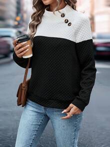 SHEIN Essnce Women's Color Block Button Detail Raglan Sleeve Sweatshirt - Black and White - View 4