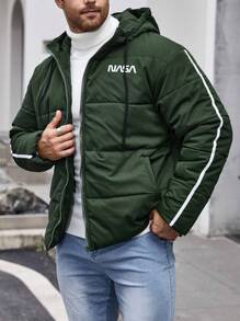 Manfinity Homme Abrigo Acolchado Con Capucha Suelto De Talla Grande Para Hombres Con Diseño De Letras Y Dobladillo Ajustable - Verde Oscuro - Ver 1