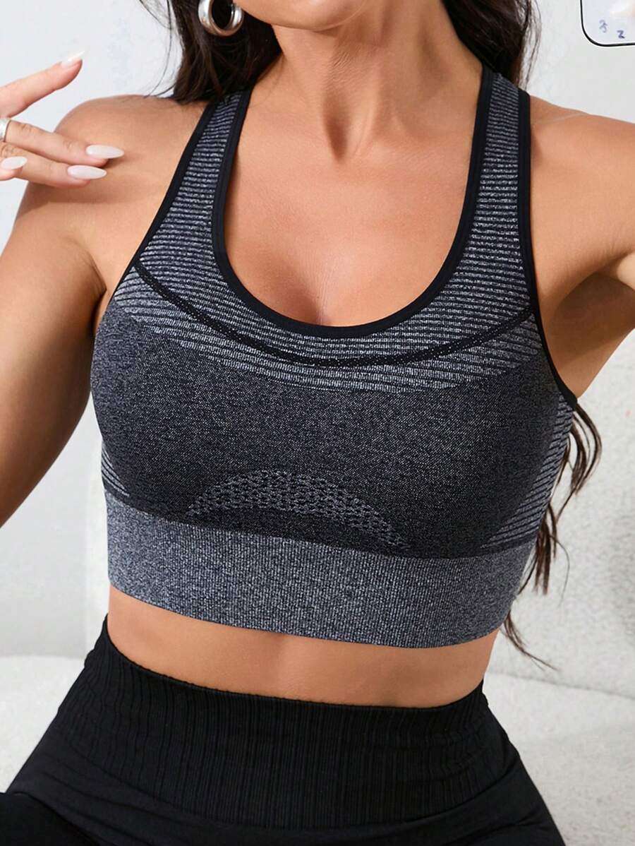 Easithlete Women's Solid Color Minimalist Everyday Workout Top & Tank/Seamless/Thumb Holeworkout Tank Top