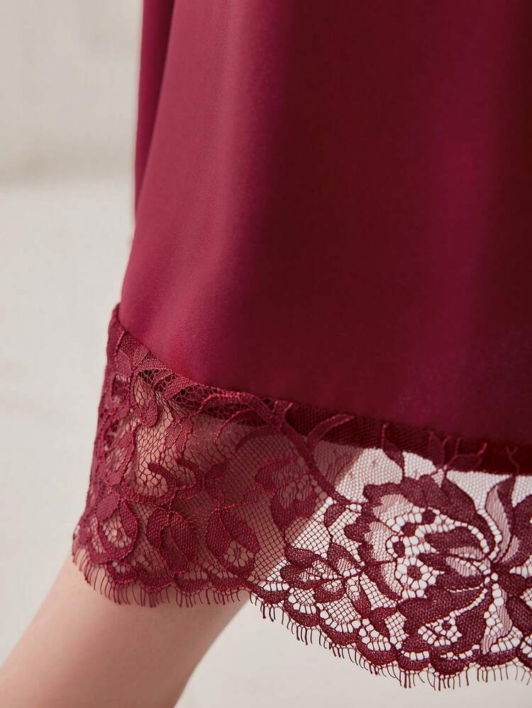 Burgundy Red Elegant Solid Color Long-Sleeved Women's Dress With Lace Hem