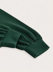 SHEIN EZwear 純色不對稱擺短版帽t恤 - 綠色 - 查看 4