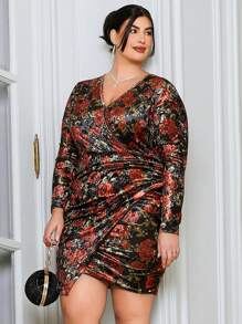 SHEIN Clasi Women's Plus Size Floral Printed V-neck Dress - Multicolor - View 3
