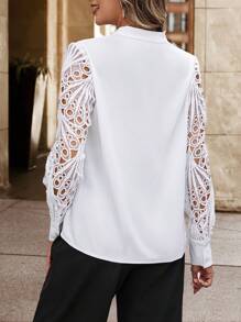 SHEIN Clasi Của phụ nữ Ren Vá lại Nút Lên Áo sơ mi Với Đường viền cổ có rãnh - trắng - Xem 2