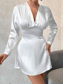 EURMUSE Plunging Neck Ruched Bust Satin Dress - White - View 4
