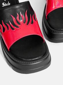 SheIn ICON Zapatillas Slipper De Plataforma Gruesa Con Patrón De Llamas Para Mujeres, Plataforma Impermeable Y Punta Abierta - Multicolor - Ver 4