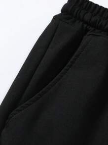 Manfinity Roughcore Men Sweatpants Kolor Kantong Halloween - Hitam - View 5